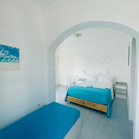 باروس Niriides Studios المظهر الخارجي الصورة