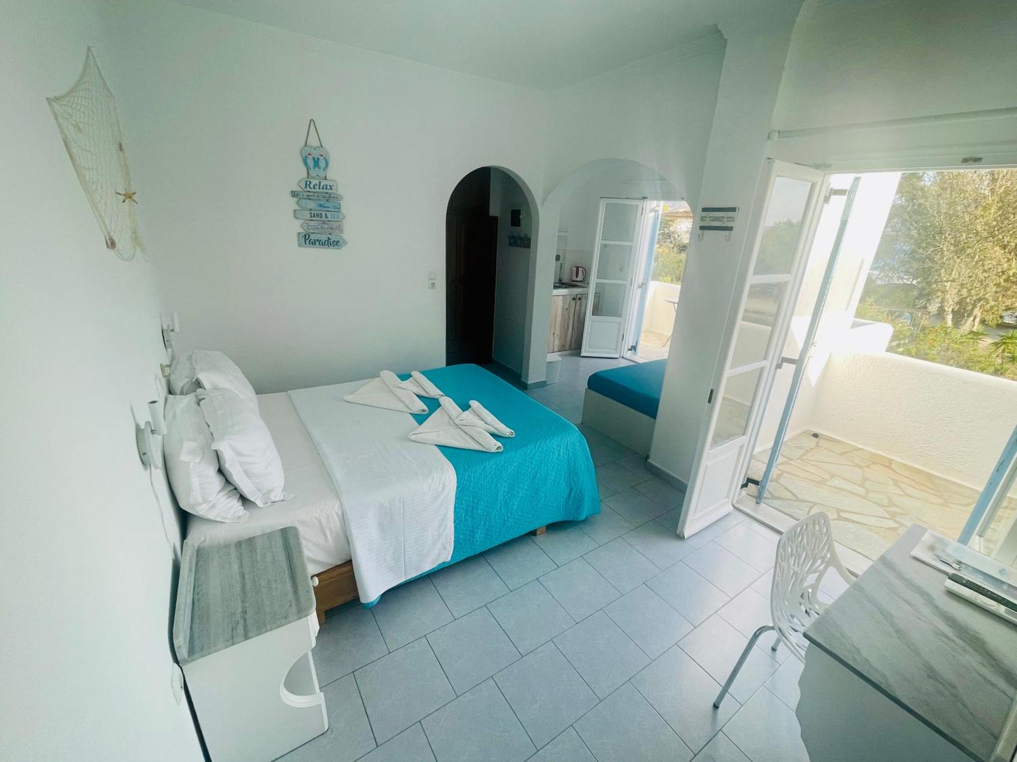 باروس Niriides Studios المظهر الخارجي الصورة